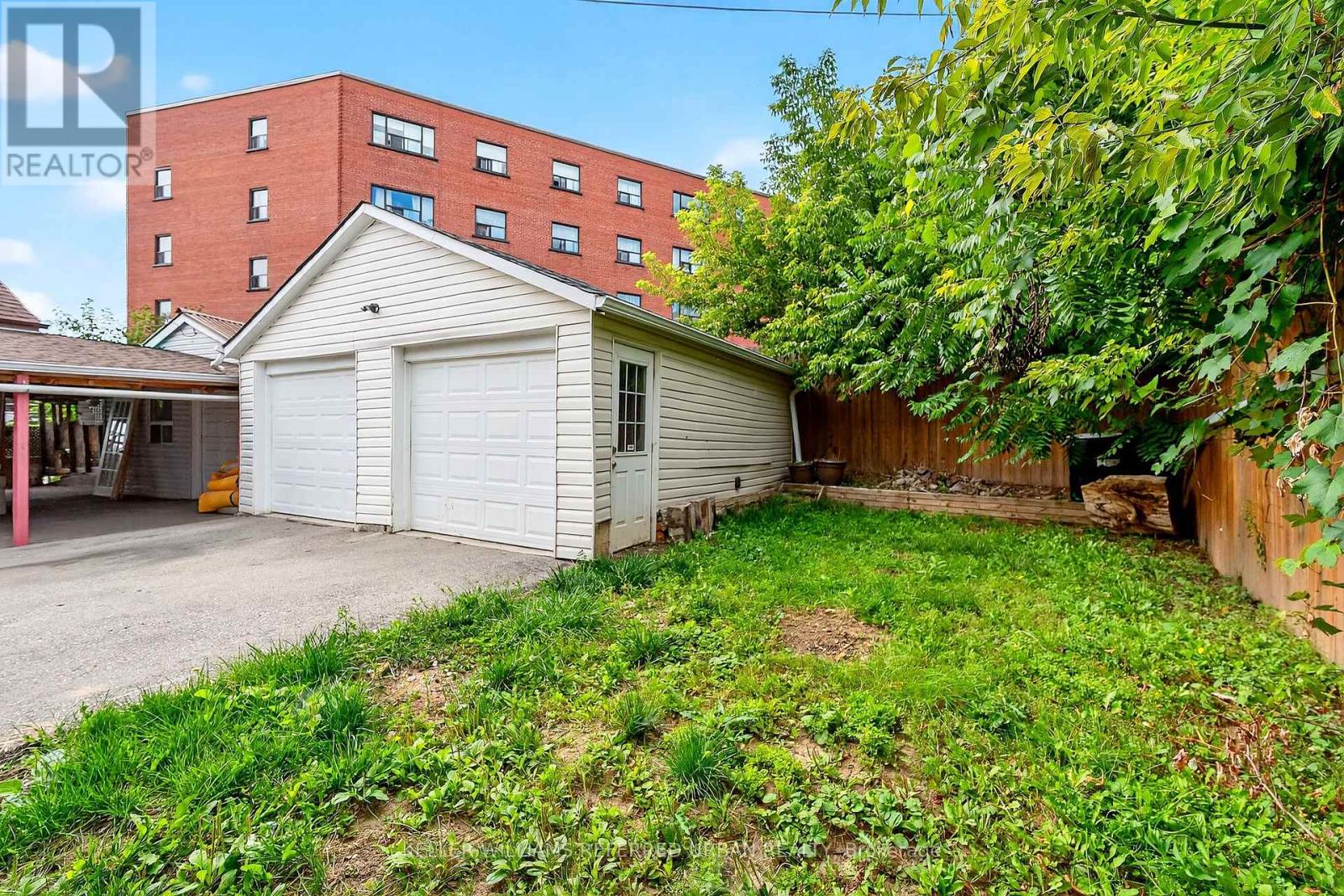 Main Floor - 116 Branstone Road, Toronto, Ontario M6E 4E5 - Photo 20 - W12506732