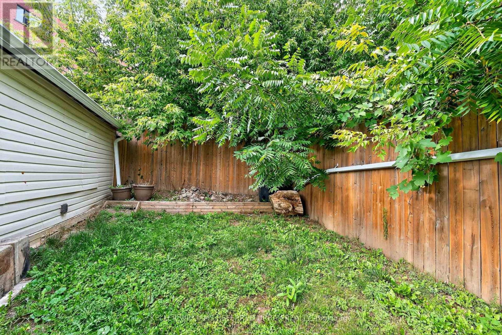 Main Floor - 116 Branstone Road, Toronto, Ontario M6E 4E5 - Photo 22 - W12506732