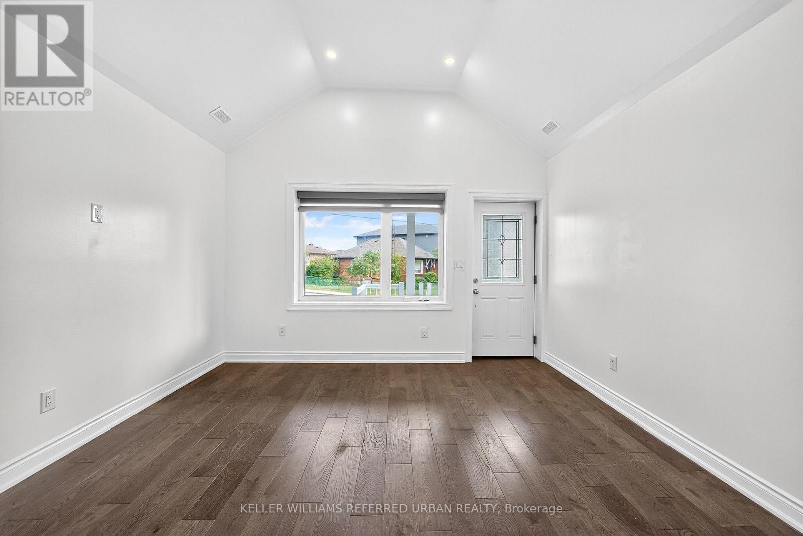 Main Floor - 116 Branstone Road, Toronto, Ontario M6E 4E5 - Photo 4 - W12506732