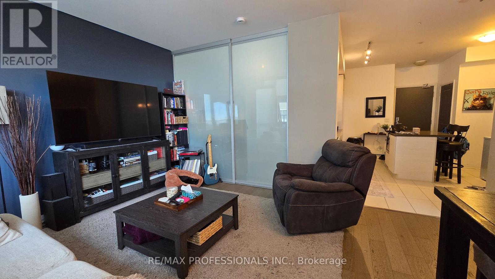 1006 - 60 Annie Craig Drive, Toronto, Ontario M8V 0C5 - Photo 10 - W12506746