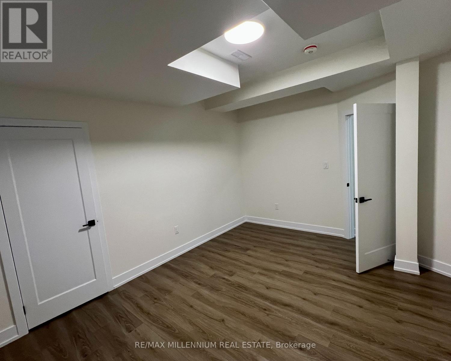 Bsmt - 33 Daisy Meadow Crescent, Caledon, Ontario L7C 4G3 - Photo 12 - W12506770