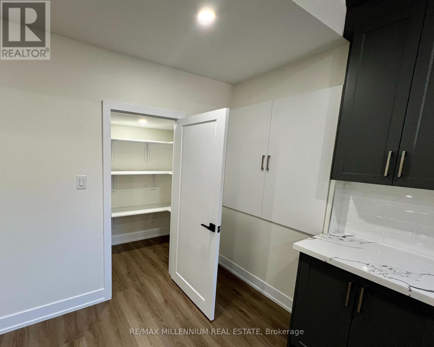 Bsmt - 33 Daisy Meadow Crescent, Caledon, Ontario L7C 4G3 - Photo 4 - W12506770