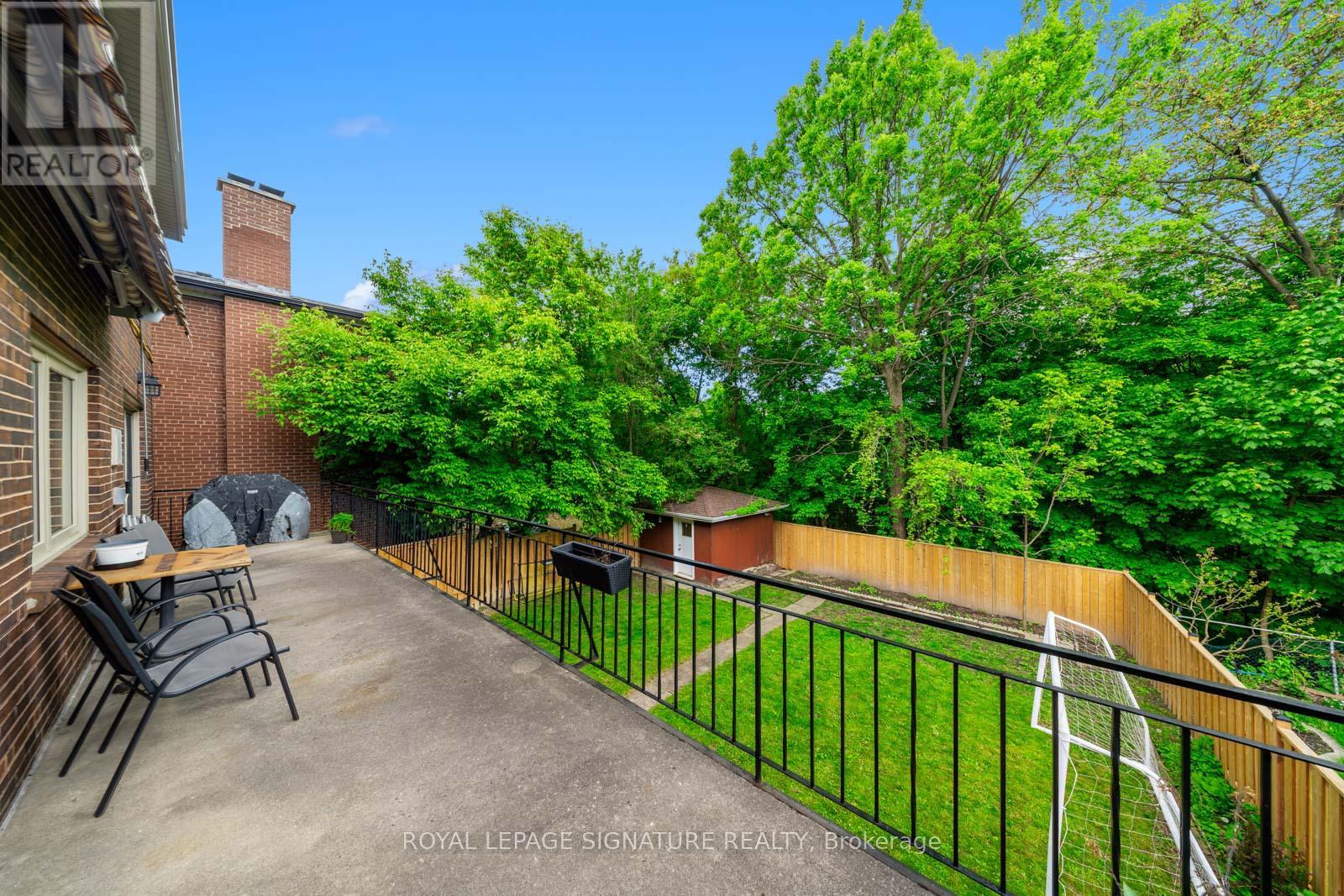 63 Collingdale Road, Toronto, Ontario M9V 3R2 - Photo 44 - W12506798