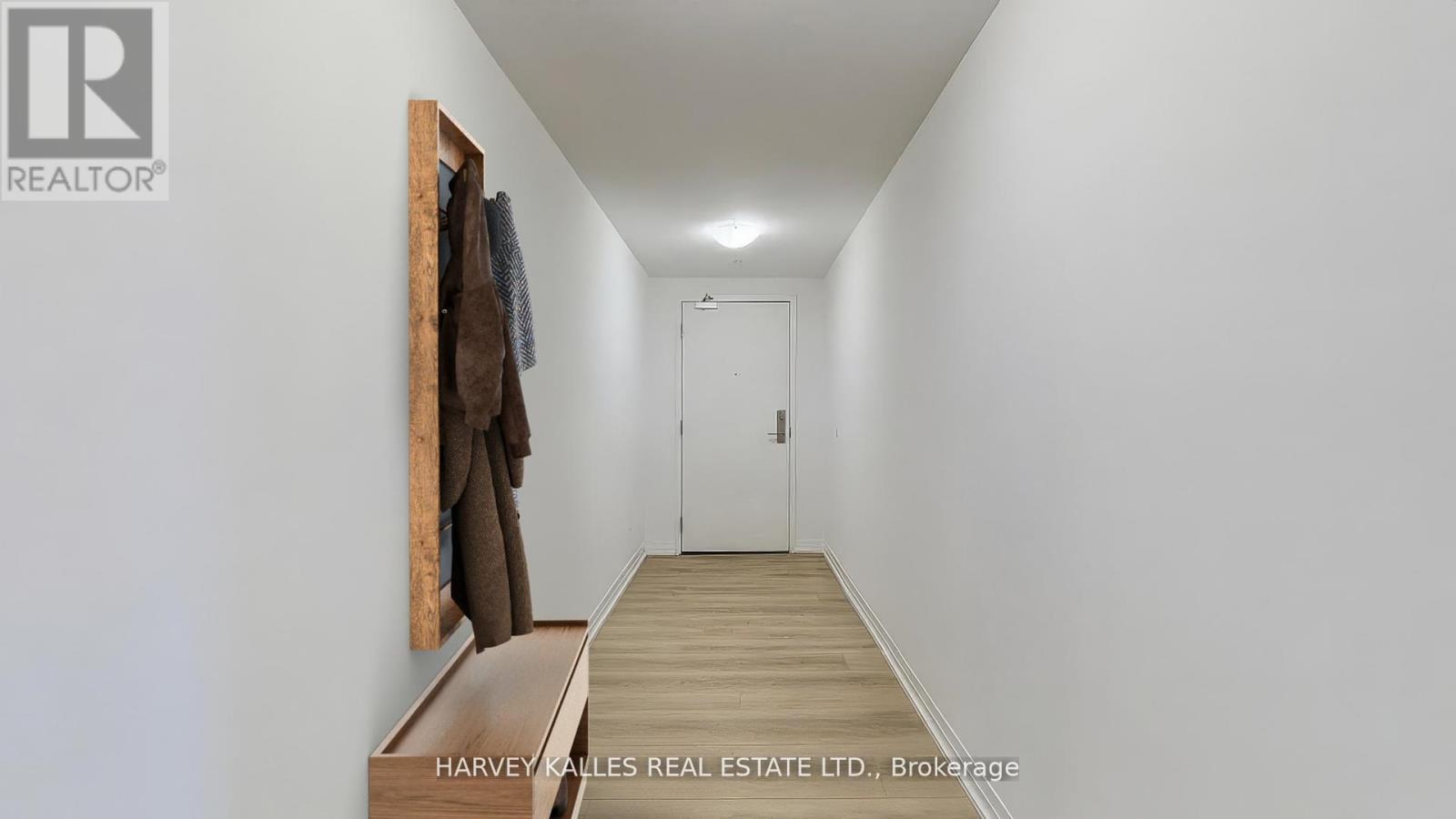 310 - 408 Browns Line, Toronto, Ontario  M8W 0C3 - Photo 8 - W12506852