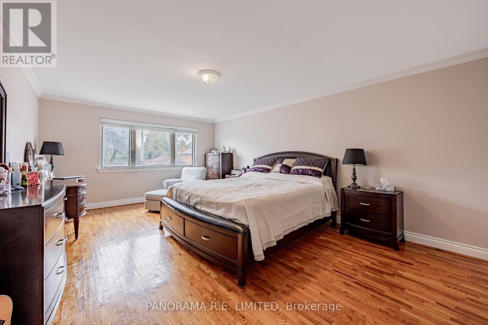 30 Cowley Avenue, Toronto, Ontario M9B 2E3 - Photo 15 - W12506890