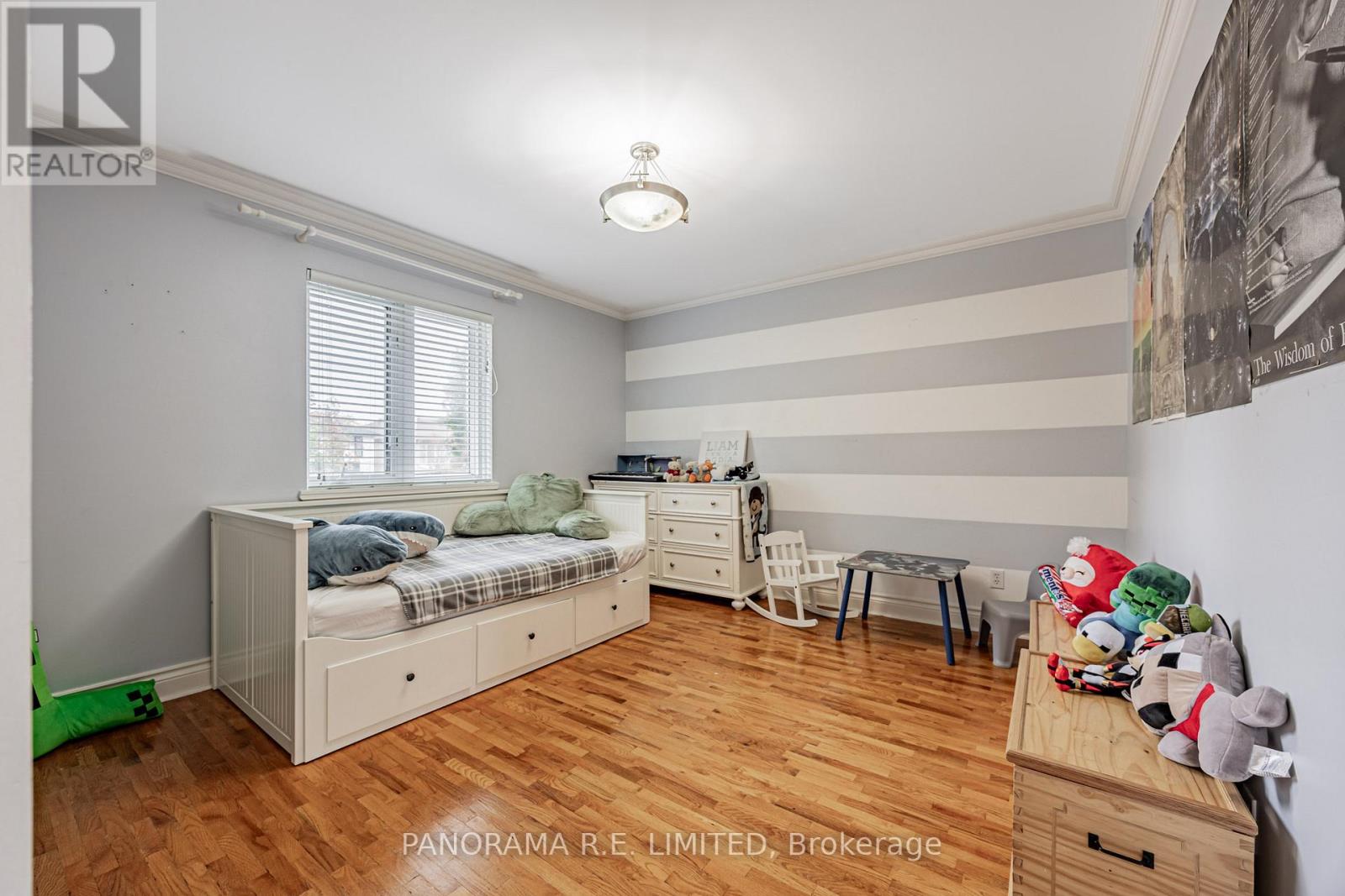 30 Cowley Avenue, Toronto, Ontario M9B 2E3 - Photo 18 - W12506890