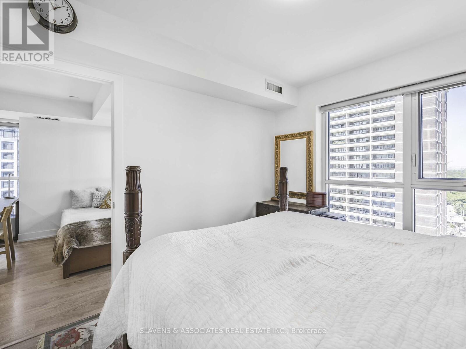 2633 - 5 Mabelle Avenue, Toronto, Ontario  M9A 0E1 - Photo 19 - W12506906