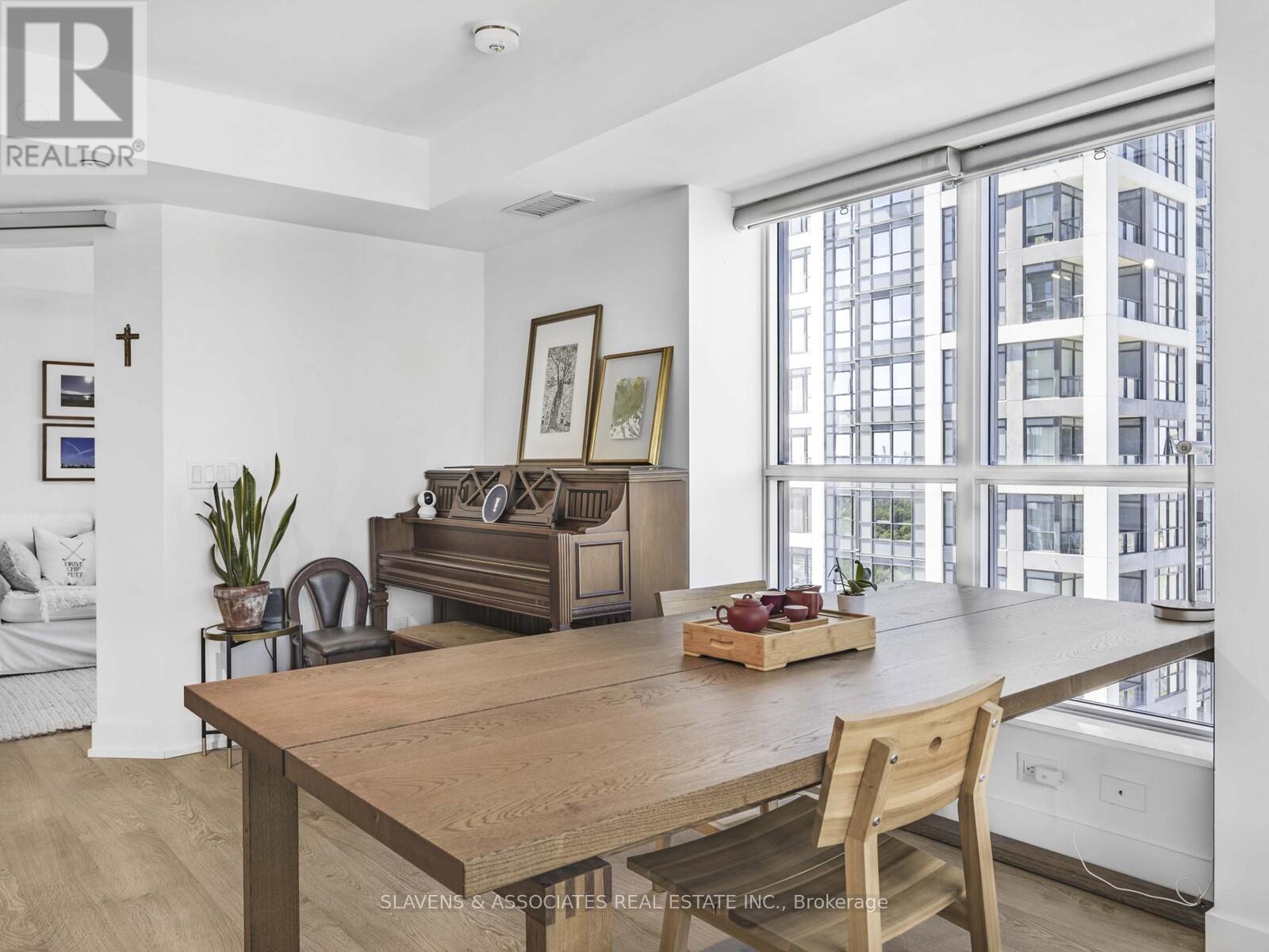 2633 - 5 Mabelle Avenue, Toronto, Ontario  M9A 0E1 - Photo 8 - W12506906