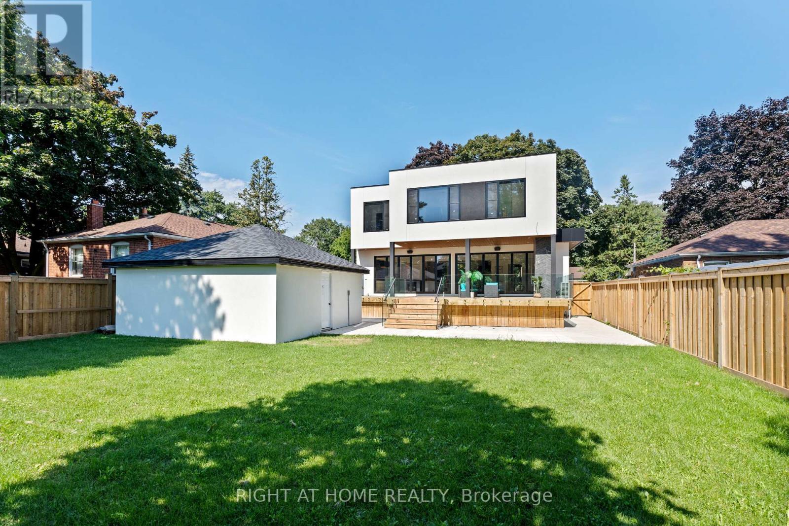 1560 Asgard Drive, Mississauga, Ontario  L5E 2B9 - Photo 32 - W12506914