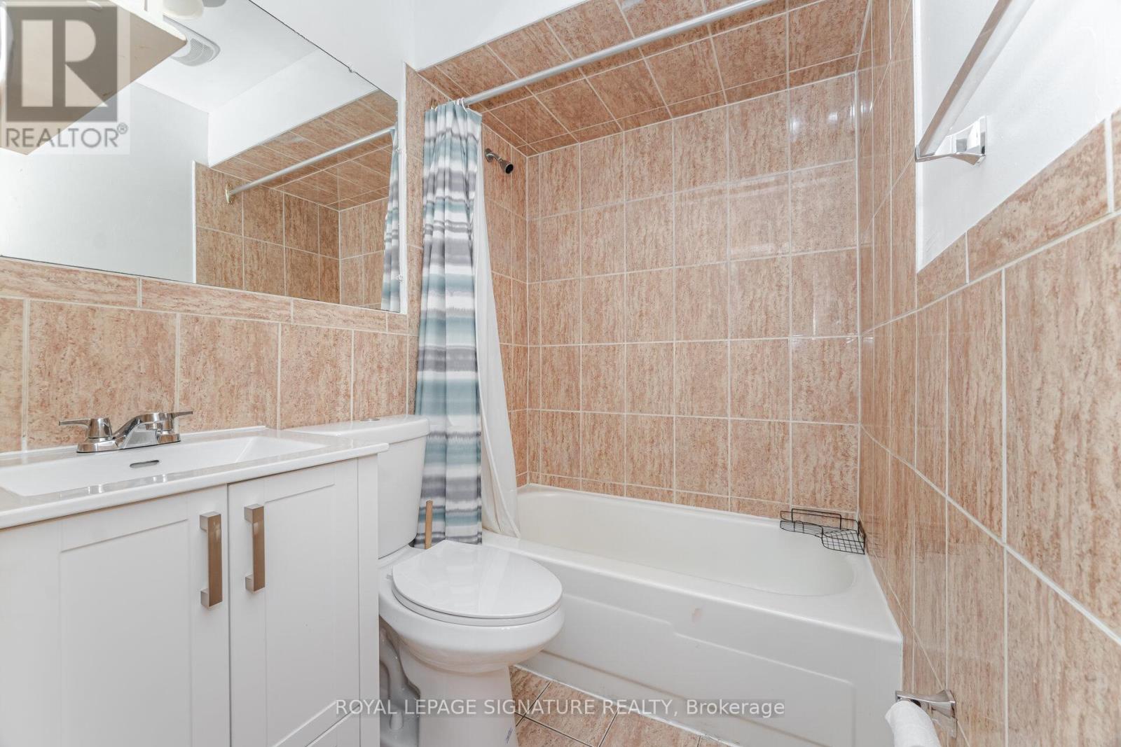 144 Abell Drive, Brampton, Ontario  L6V 2Z8 - Photo 16 - W12506940