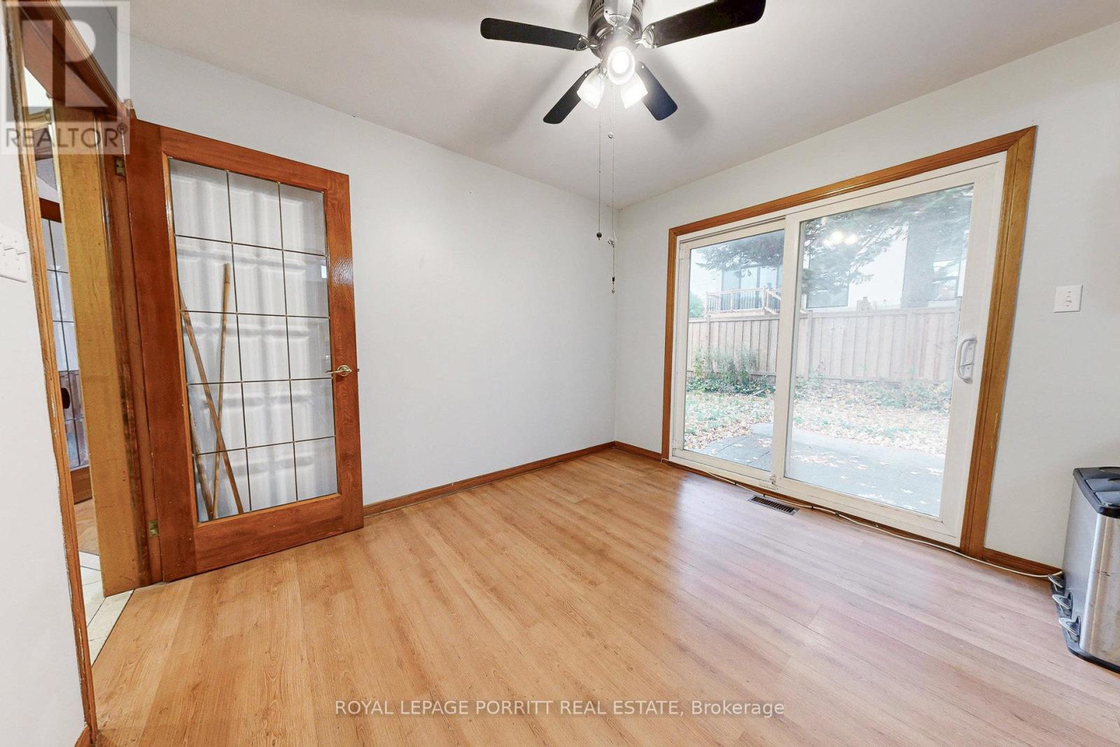 11 Goa Court, Toronto, Ontario  M8W 4Y2 - Photo 13 - W12506942