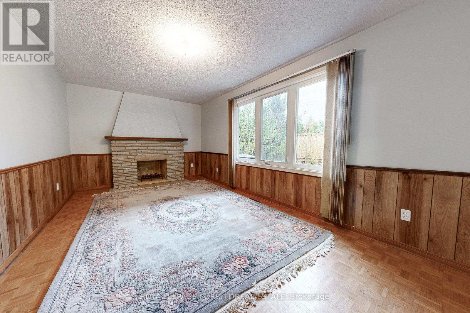 11 Goa Court, Toronto, Ontario  M8W 4Y2 - Photo 17 - W12506942