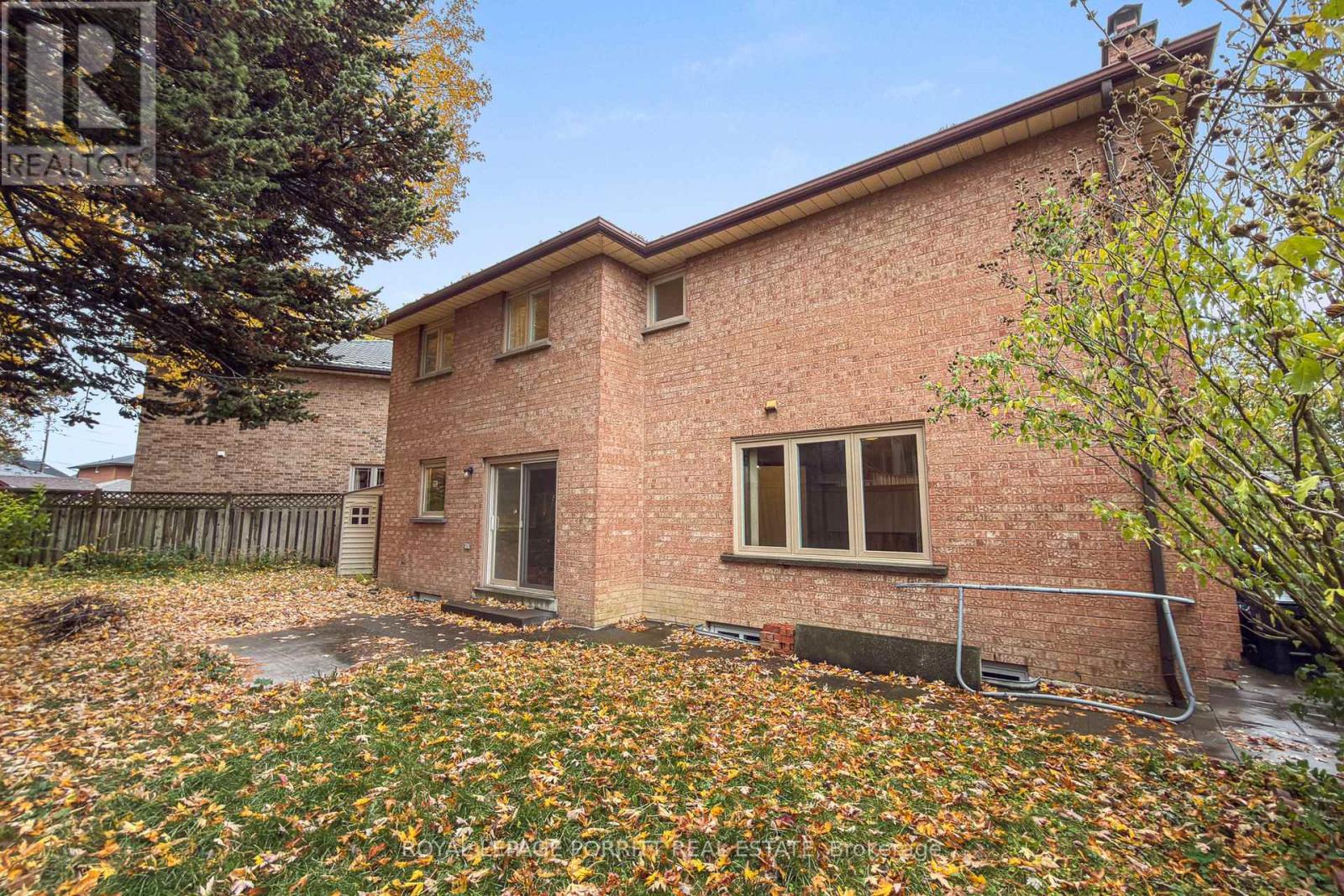 11 Goa Court, Toronto, Ontario  M8W 4Y2 - Photo 40 - W12506942