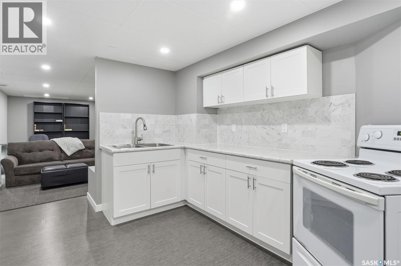 441 Brock Crescent, Saskatoon, Saskatchewan  S7H 4N3 - Photo 22 - SK022270