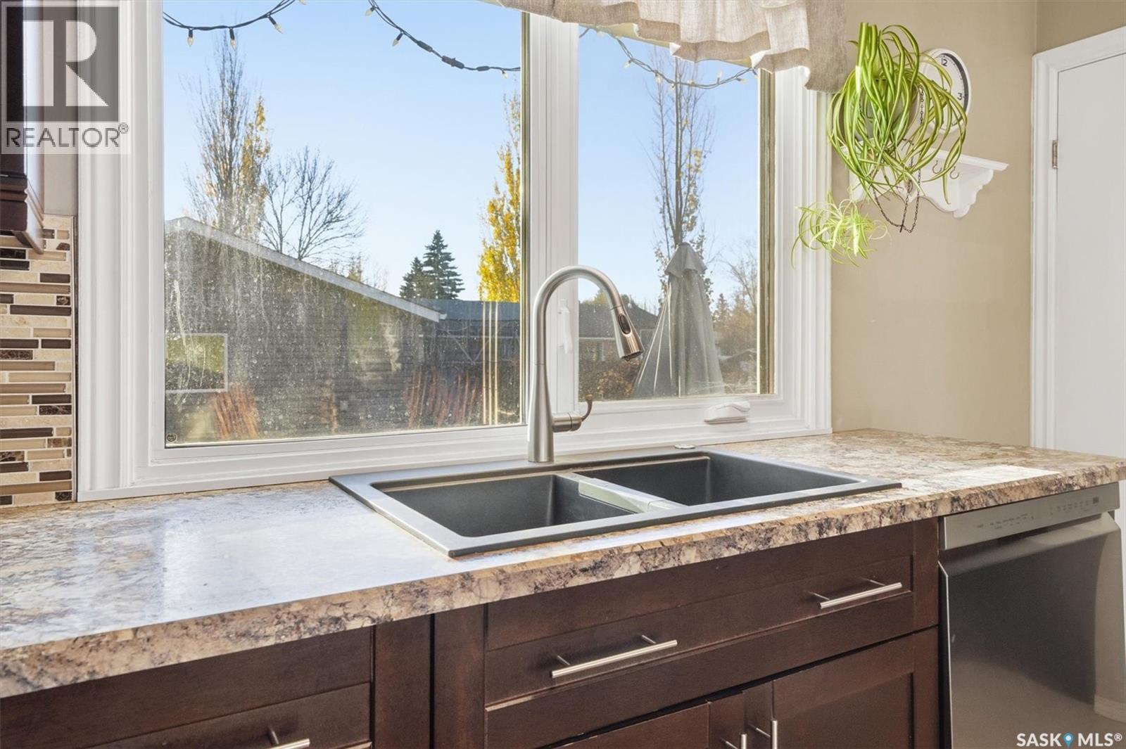 441 Brock Crescent, Saskatoon, Saskatchewan  S7H 4N3 - Photo 10 - SK022270