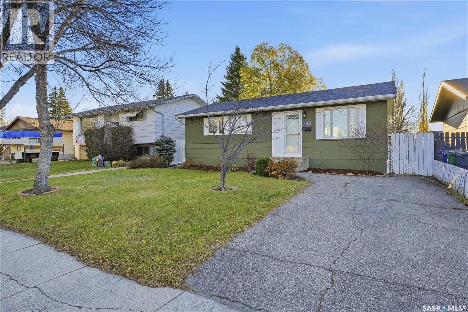 441 Brock Crescent, Saskatoon, Saskatchewan  S7H 4N3 - Photo 39 - SK022270