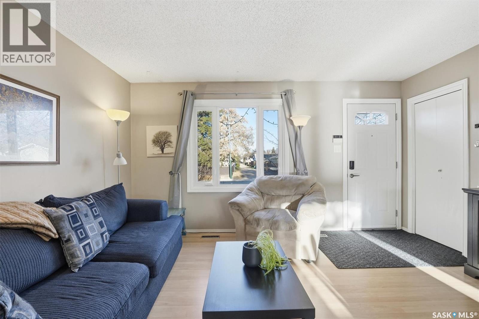 441 Brock Crescent, Saskatoon, Saskatchewan  S7H 4N3 - Photo 4 - SK022270