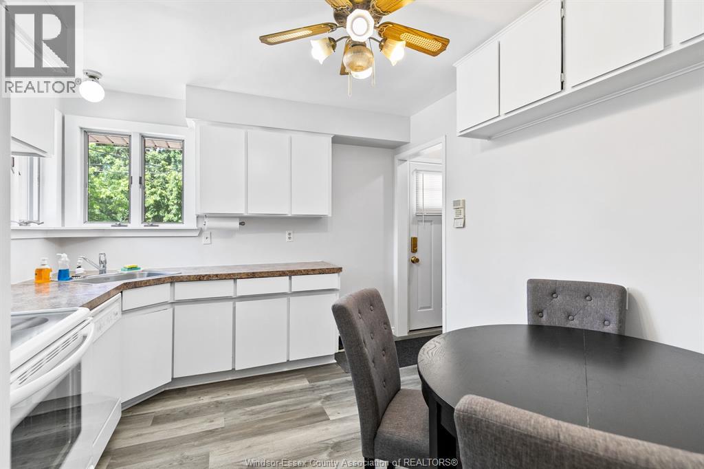 493 Bertha, Windsor, Ontario  N8P 1B6 - Photo 11 - 25027947