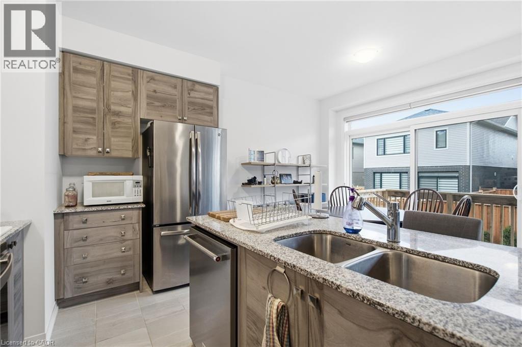 28 Fairey Crescent, Mount Hope, Ontario  L0R 1W0 - Photo 10 - 40784739