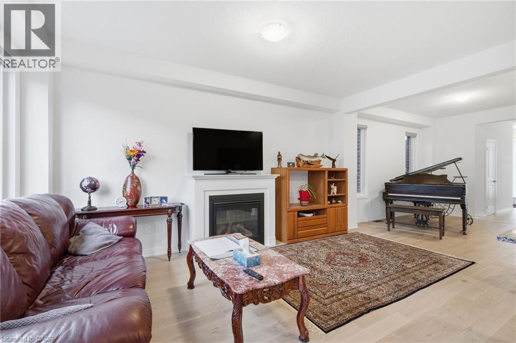 28 Fairey Crescent, Mount Hope, Ontario  L0R 1W0 - Photo 8 - 40784739