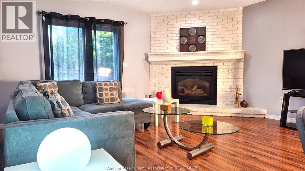1559 Buckingham Drive, Windsor, Ontario N8T 2A3 - Photo 10 - 25027953