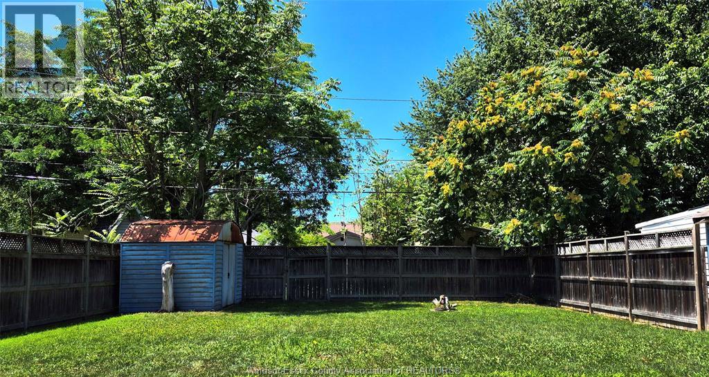 1559 Buckingham Drive, Windsor, Ontario N8T 2A3 - Photo 32 - 25027953