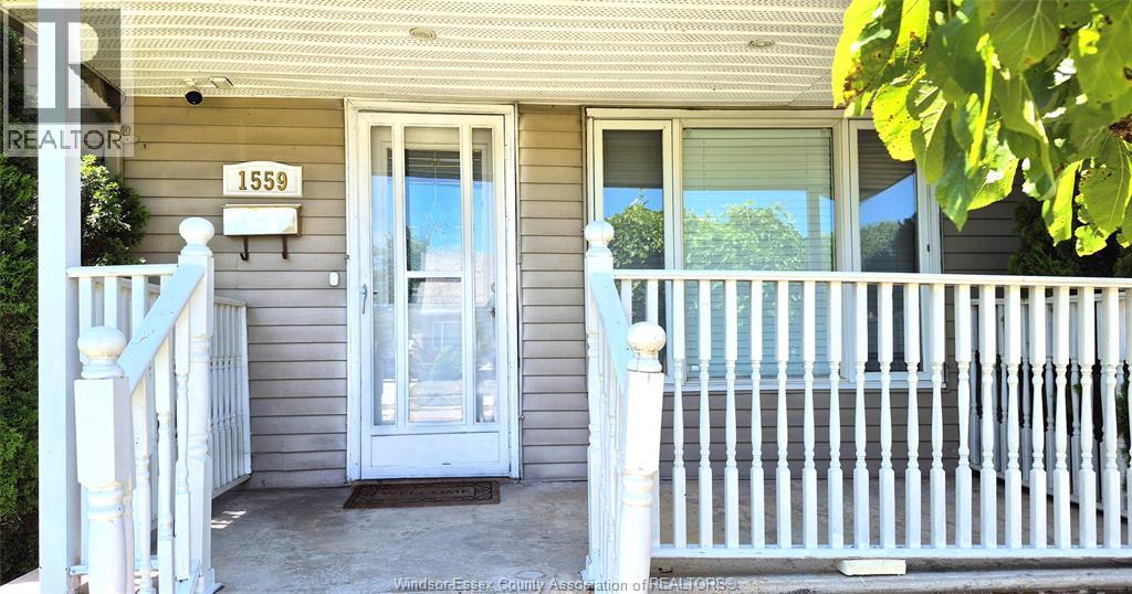 1559 Buckingham Drive, Windsor, Ontario N8T 2A3 - Photo 6 - 25027953