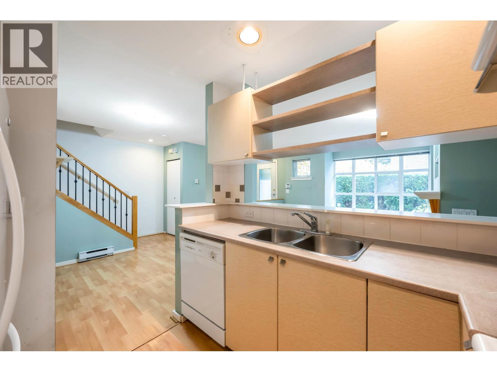 7431 Magnolia Terrace, Burnaby, British Columbia  V5E 4K8 - Photo 19 - R3064450