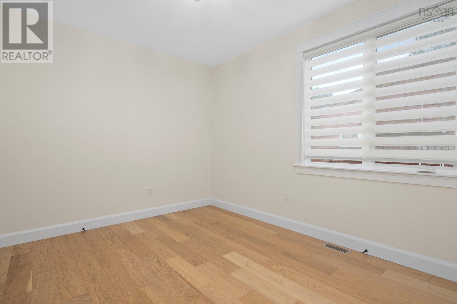 978 Winwick Road, Halifax, Nova Scotia  B3H 4L5 - Photo 36 - 202522032