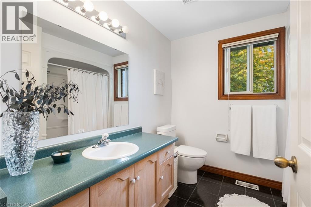 95 Gatestone Drive, Hamilton, Ontario  L8J 2V1 - Photo 23 - 40785233