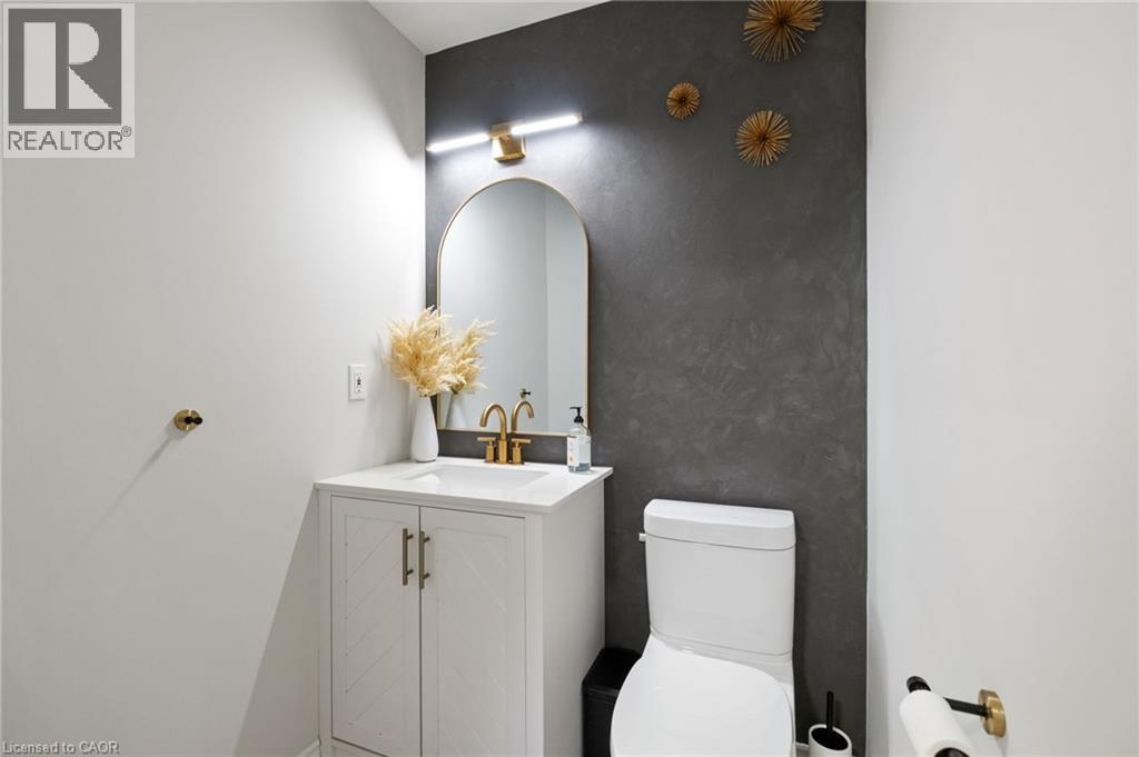 95 Gatestone Drive, Hamilton, Ontario  L8J 2V1 - Photo 10 - 40785233