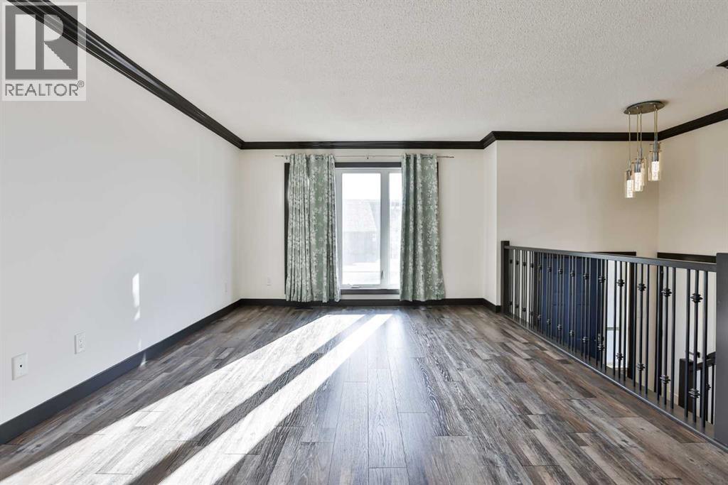 11 Wildwood Crescent W, Lethbridge, Alberta  T1K 6E1 - Photo 6 - A2267407