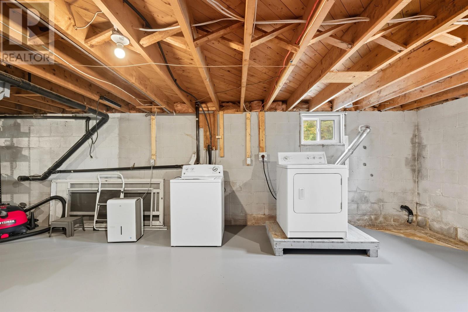 17 Kinsac Road, Beaver Bank, Nova Scotia  B4G 1C5 - Photo 29 - 202523529