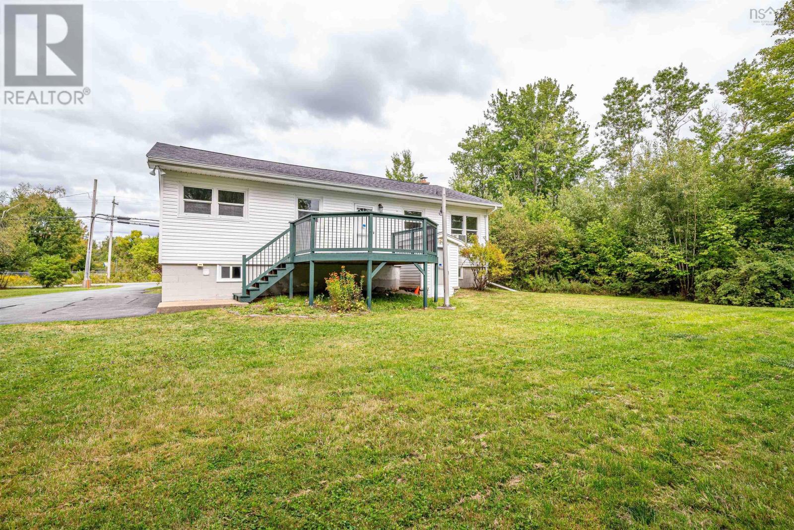 17 Kinsac Road, Beaver Bank, Nova Scotia  B4G 1C5 - Photo 35 - 202523529