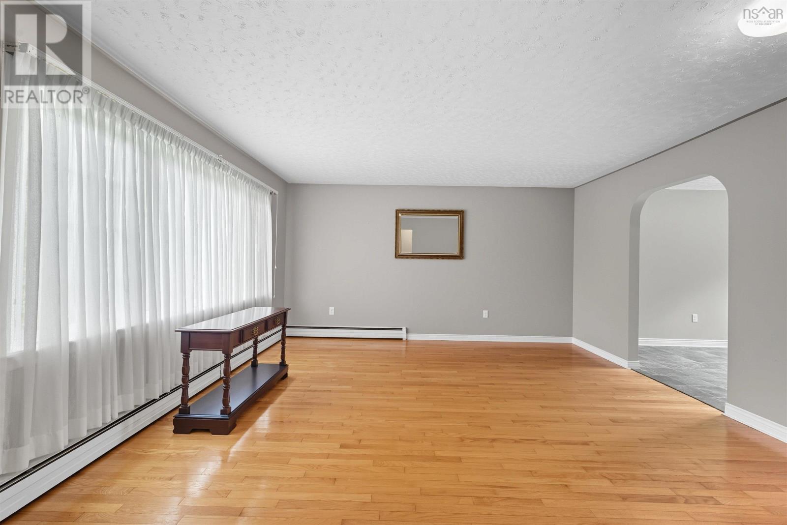 17 Kinsac Road, Beaver Bank, Nova Scotia  B4G 1C5 - Photo 5 - 202523529