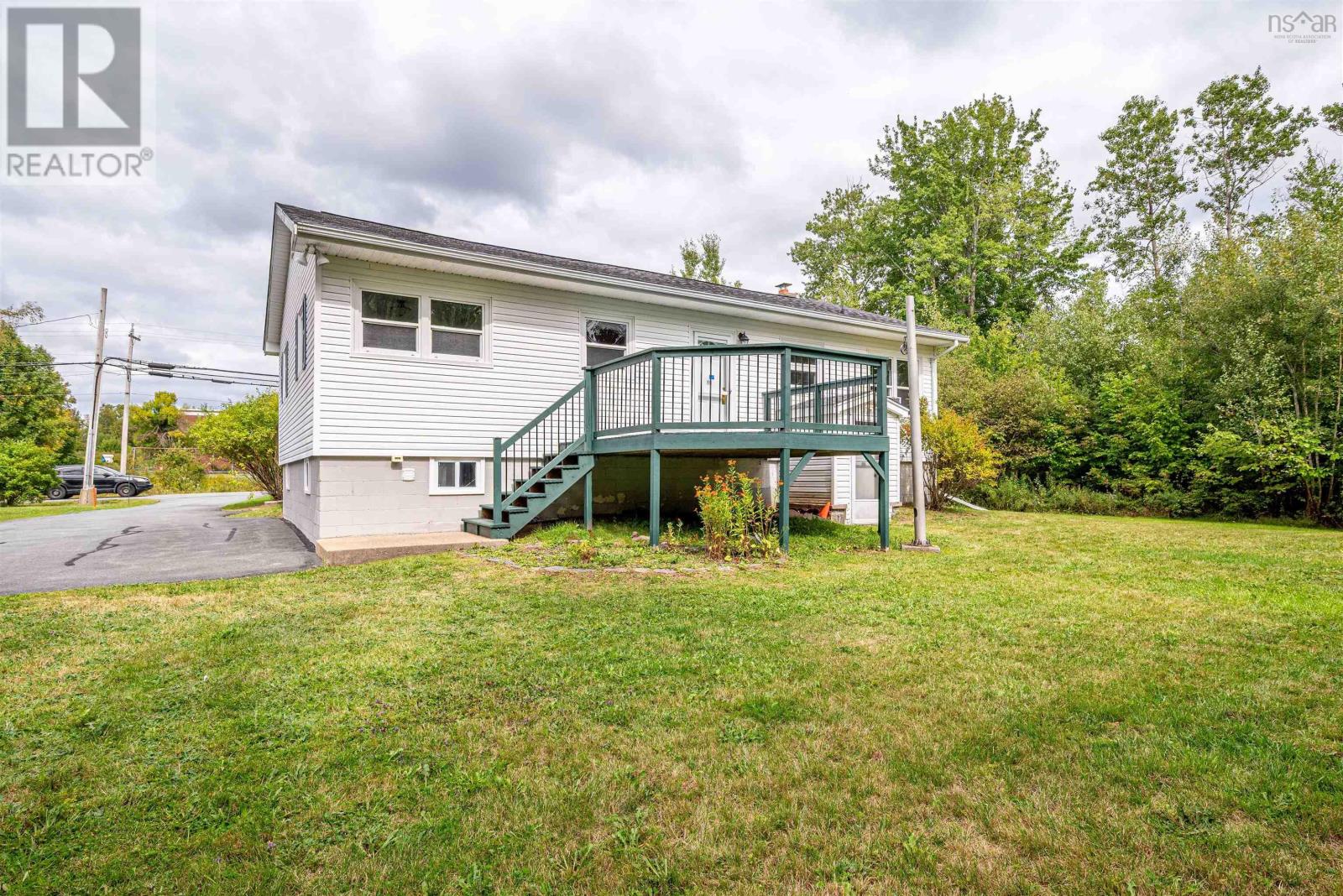 17 Kinsac Road, Beaver Bank, Nova Scotia  B4G 1C5 - Photo 39 - 202523529