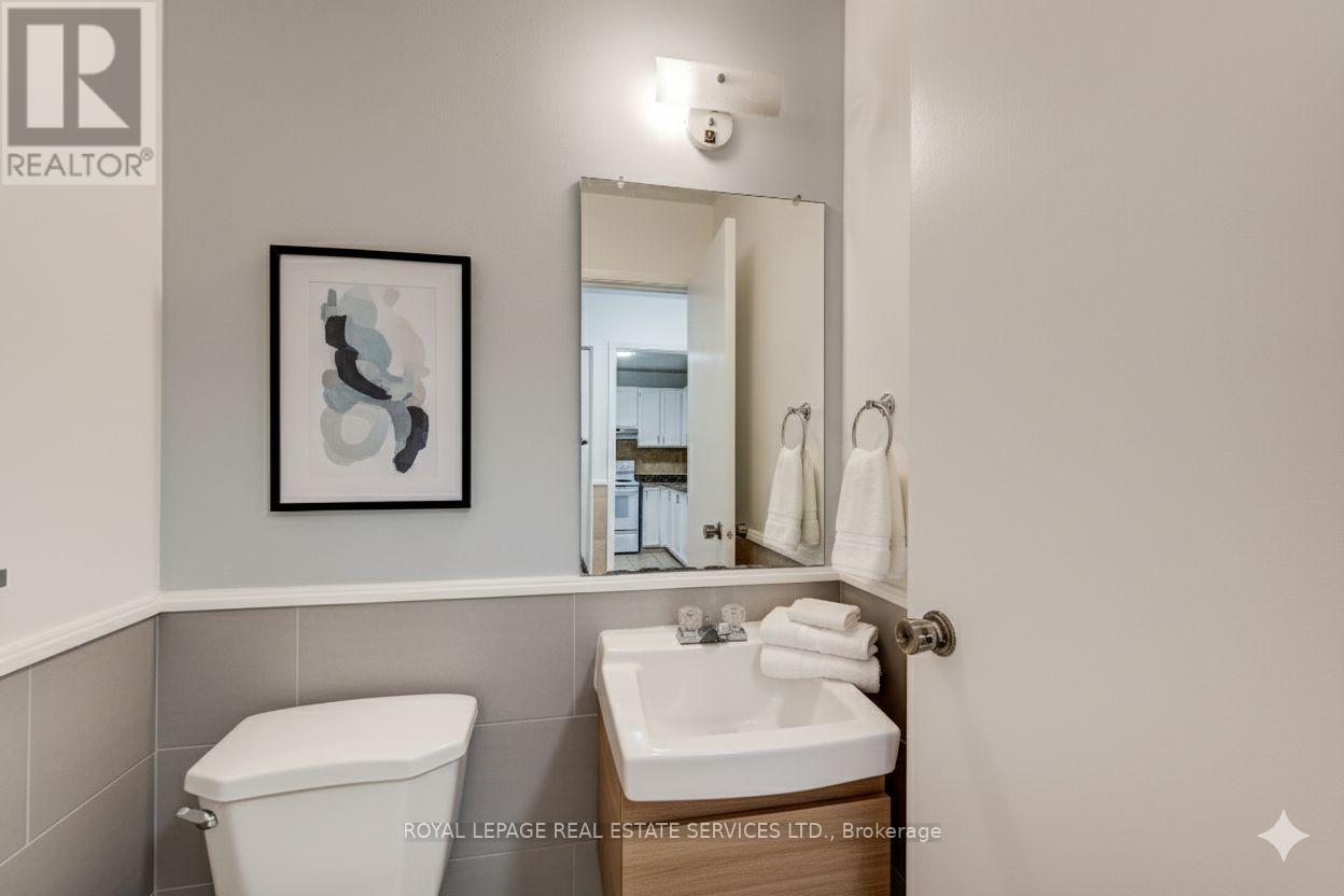 3 - 104 Mcdougall Road, Waterloo, Ontario  N2L 5C5 - Photo 19 - X12506608