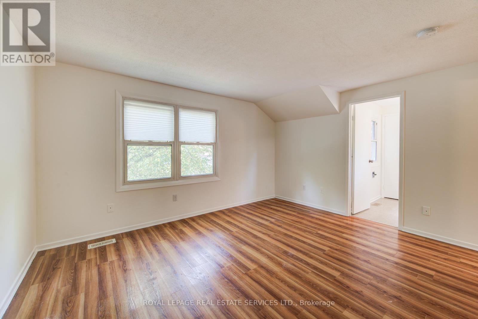 3 - 104 Mcdougall Road, Waterloo, Ontario  N2L 5C5 - Photo 22 - X12506608