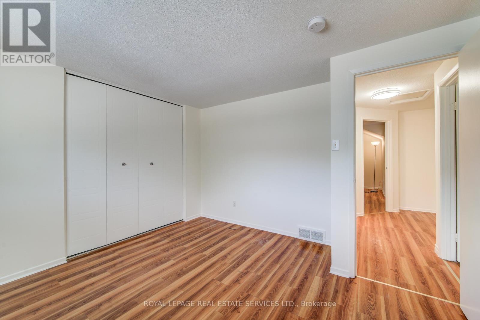 3 - 104 Mcdougall Road, Waterloo, Ontario  N2L 5C5 - Photo 27 - X12506608