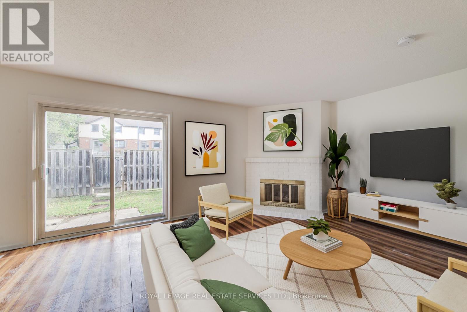 3 - 104 Mcdougall Road, Waterloo, Ontario  N2L 5C5 - Photo 8 - X12506608