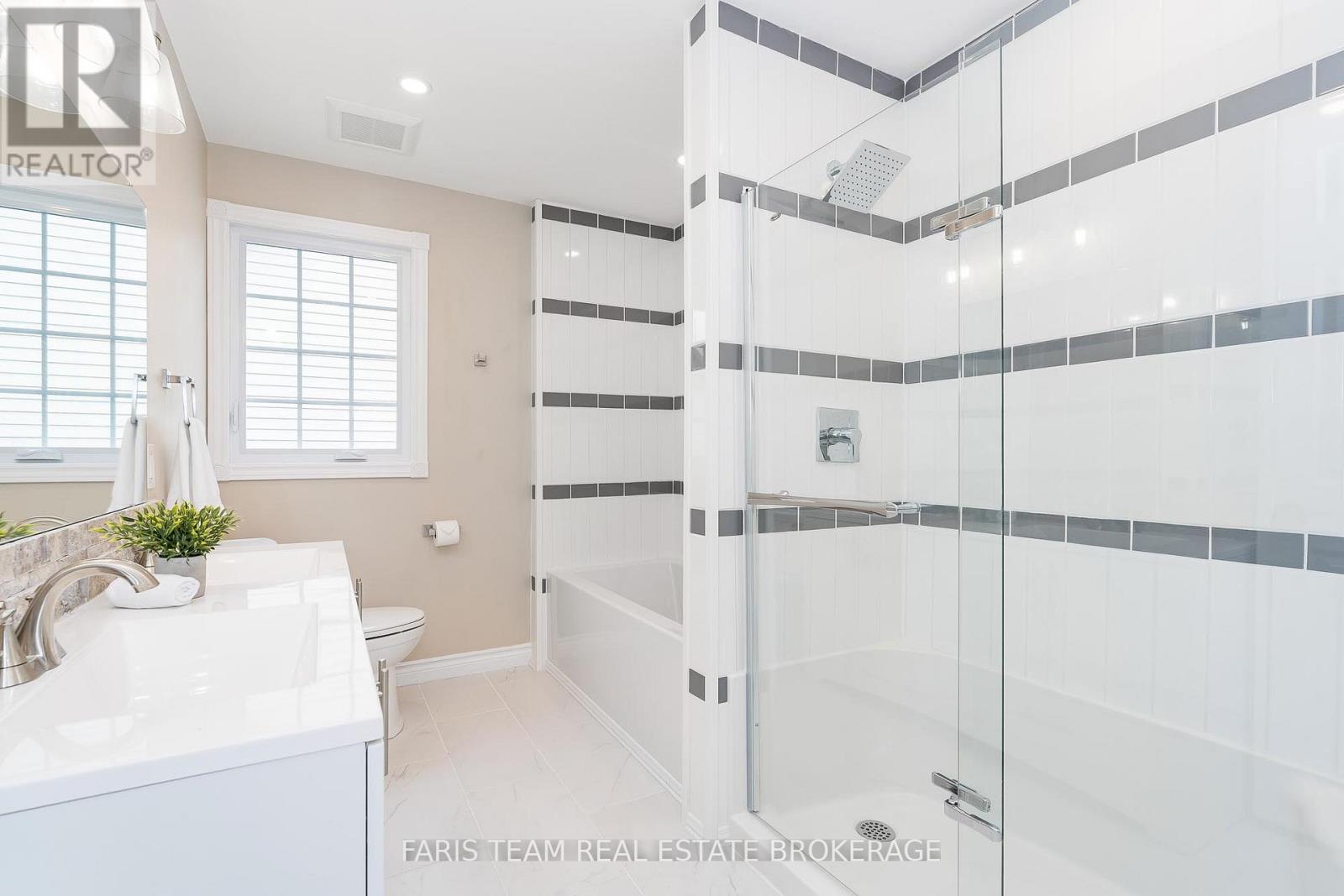 15 Lankin Avenue, Bracebridge, Ontario  P1L 1Y4 - Photo 14 - X12506610