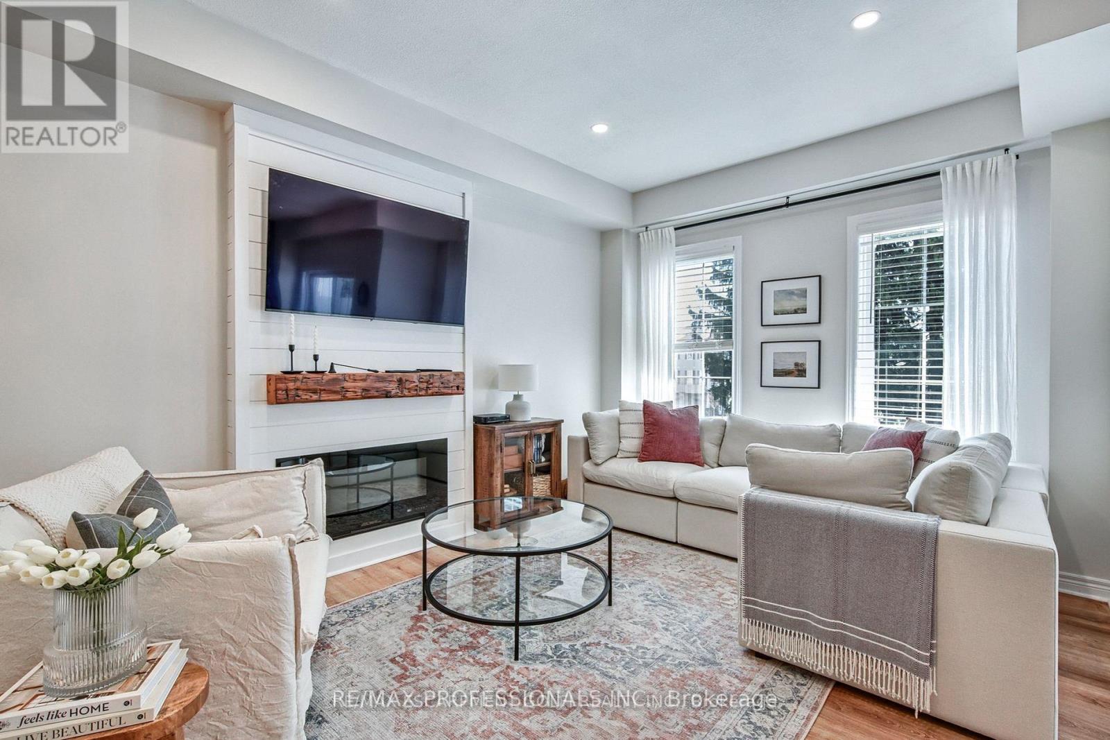 9 Pipe Avenue, Hamilton, Ontario  L9K 0J9 - Photo 18 - X12506632