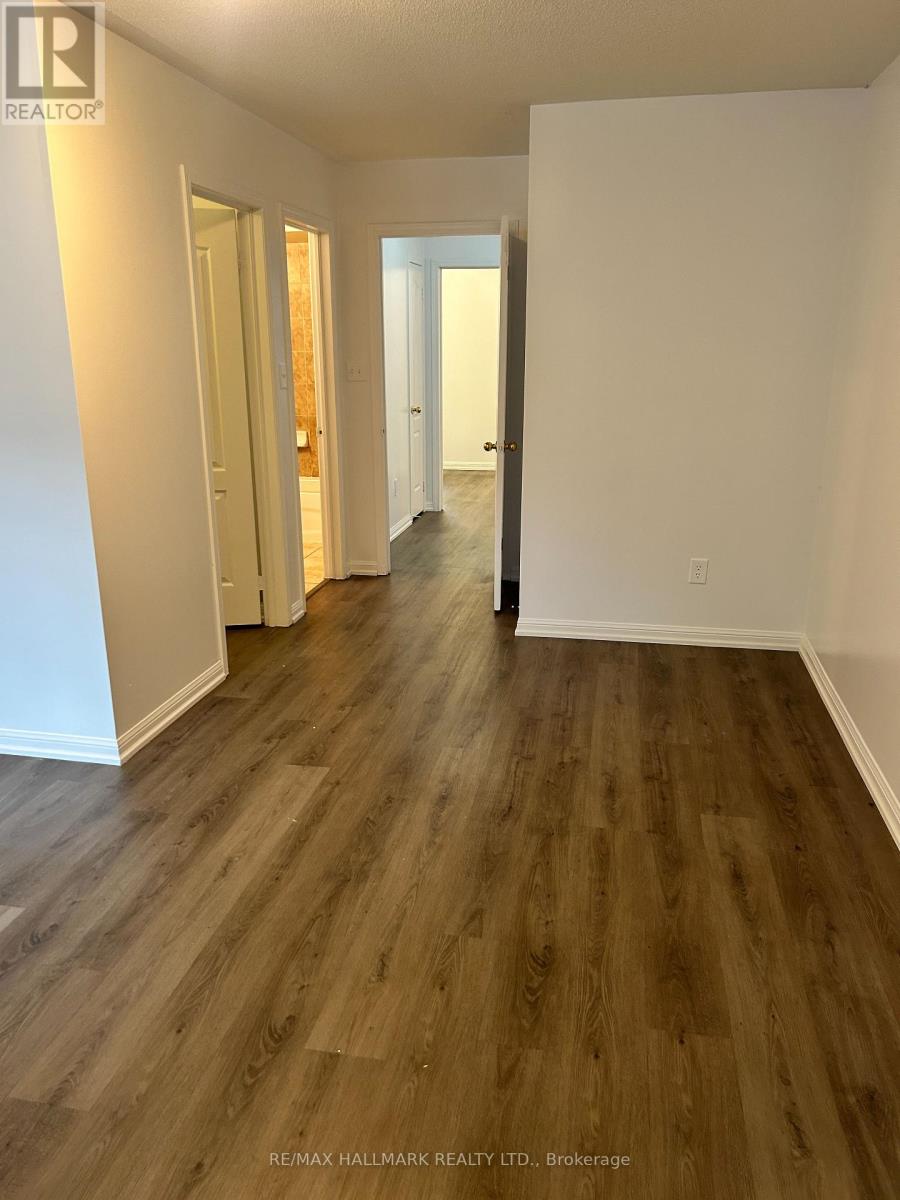 15 - 464 Beach Boulevard, Hamilton, Ontario  L8H 6X2 - Photo 12 - X12506652