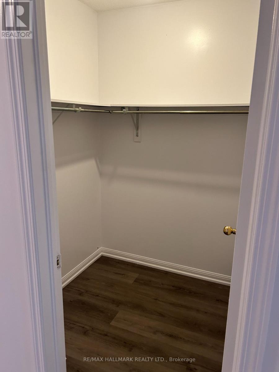 15 - 464 Beach Boulevard, Hamilton, Ontario  L8H 6X2 - Photo 13 - X12506652