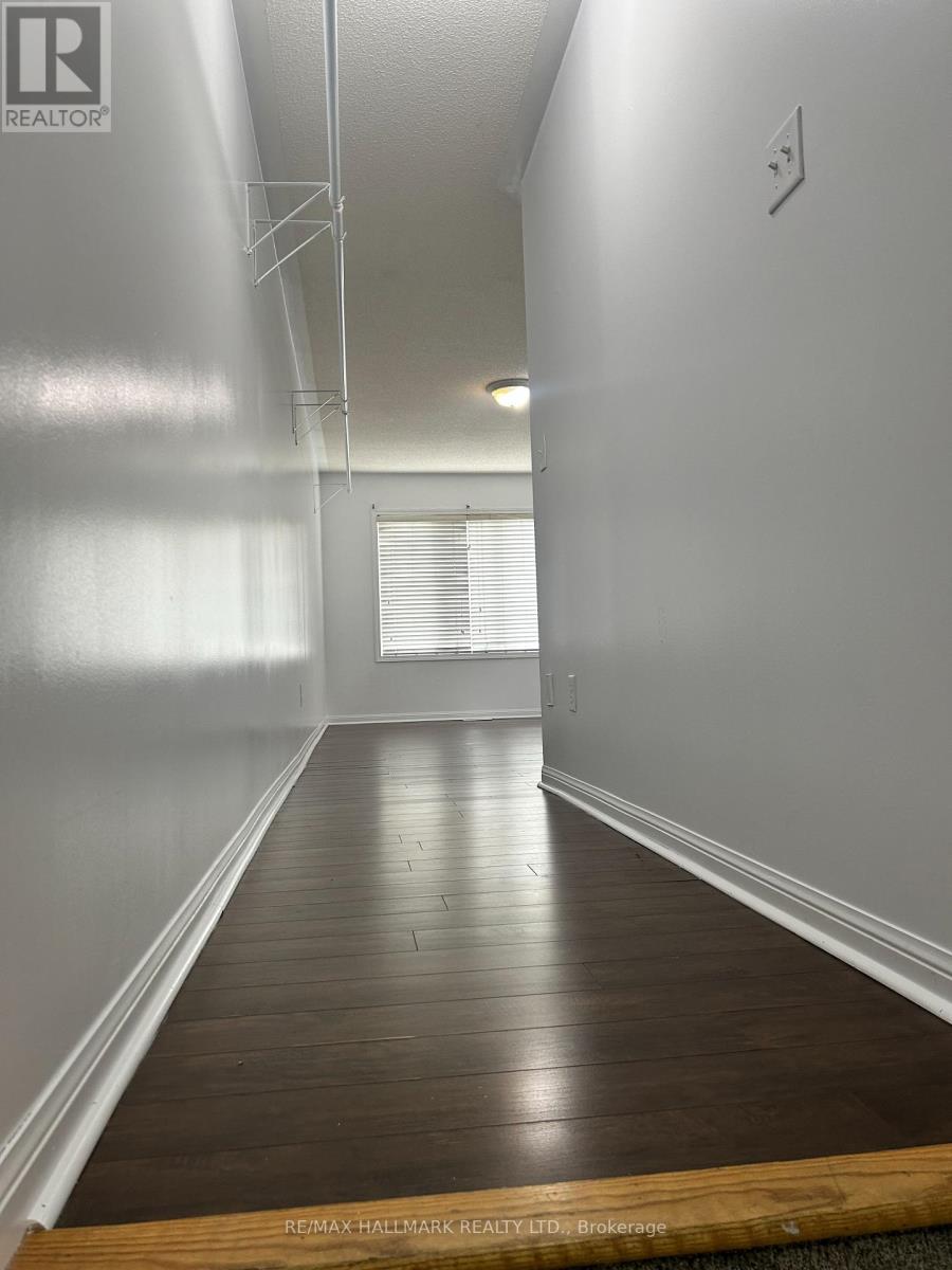 15 - 464 Beach Boulevard, Hamilton, Ontario  L8H 6X2 - Photo 19 - X12506652