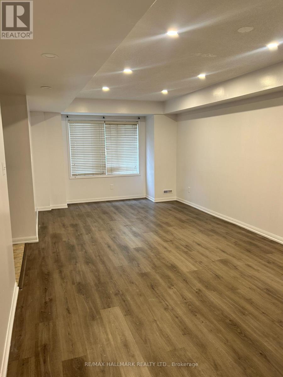 15 - 464 Beach Boulevard, Hamilton, Ontario  L8H 6X2 - Photo 9 - X12506652