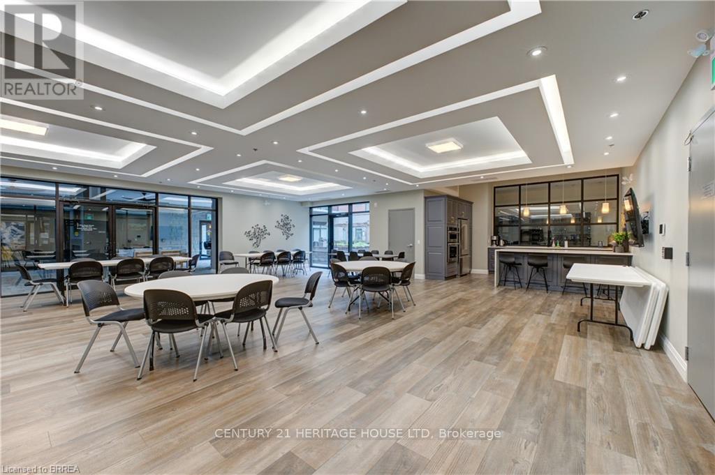 102 - 1 Redfern Avenue, Hamilton, Ontario  L9C 0E6 - Photo 20 - X12506740