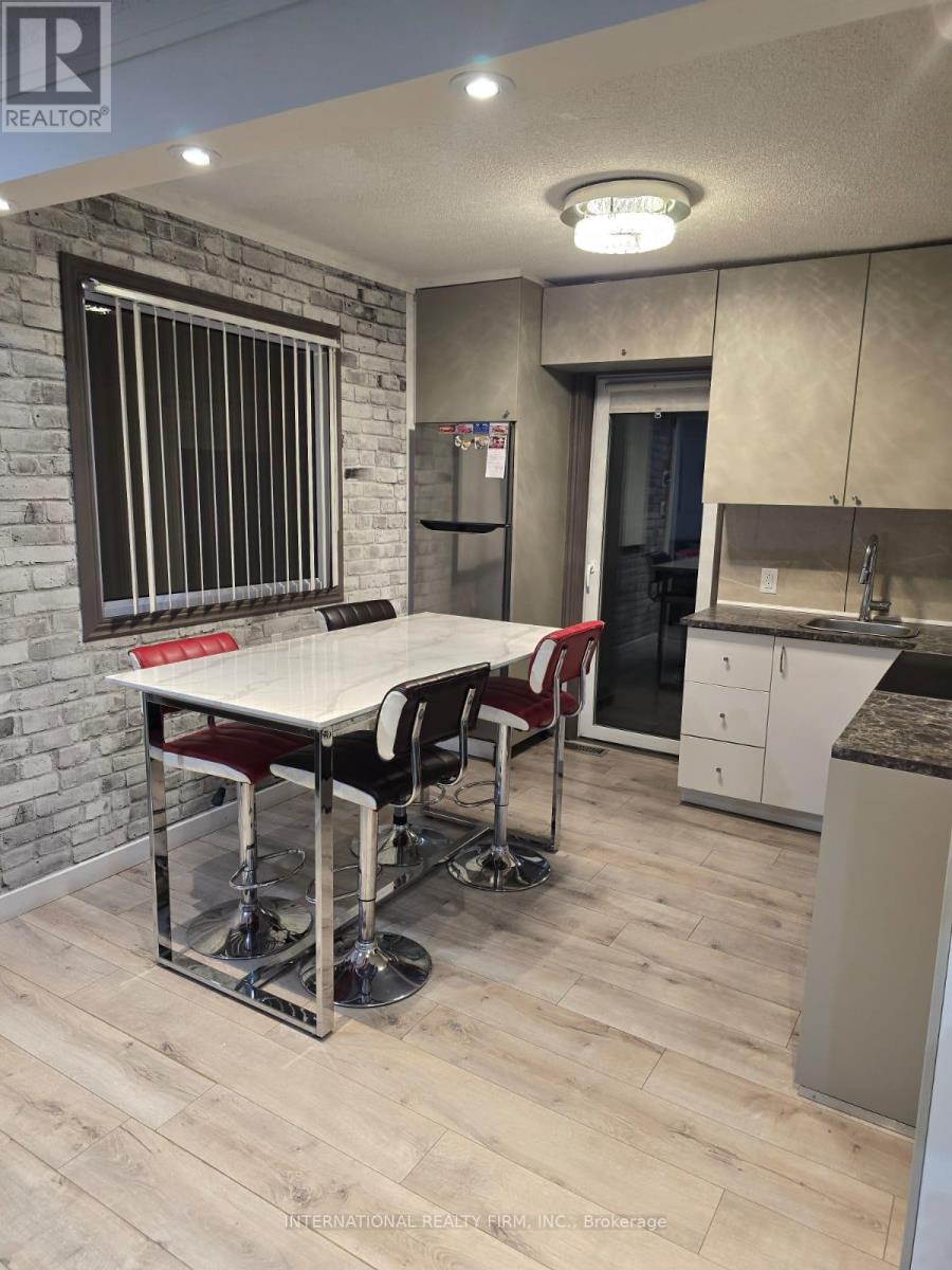 731 Knox Avenue, Hamilton, Ontario  L8H 6K7 - Photo 12 - X12506760