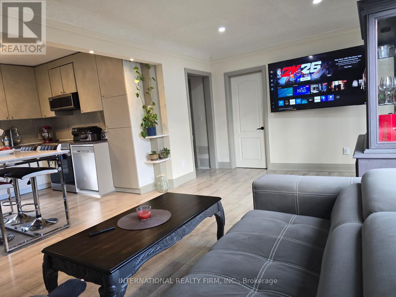 731 Knox Avenue, Hamilton, Ontario  L8H 6K7 - Photo 14 - X12506760