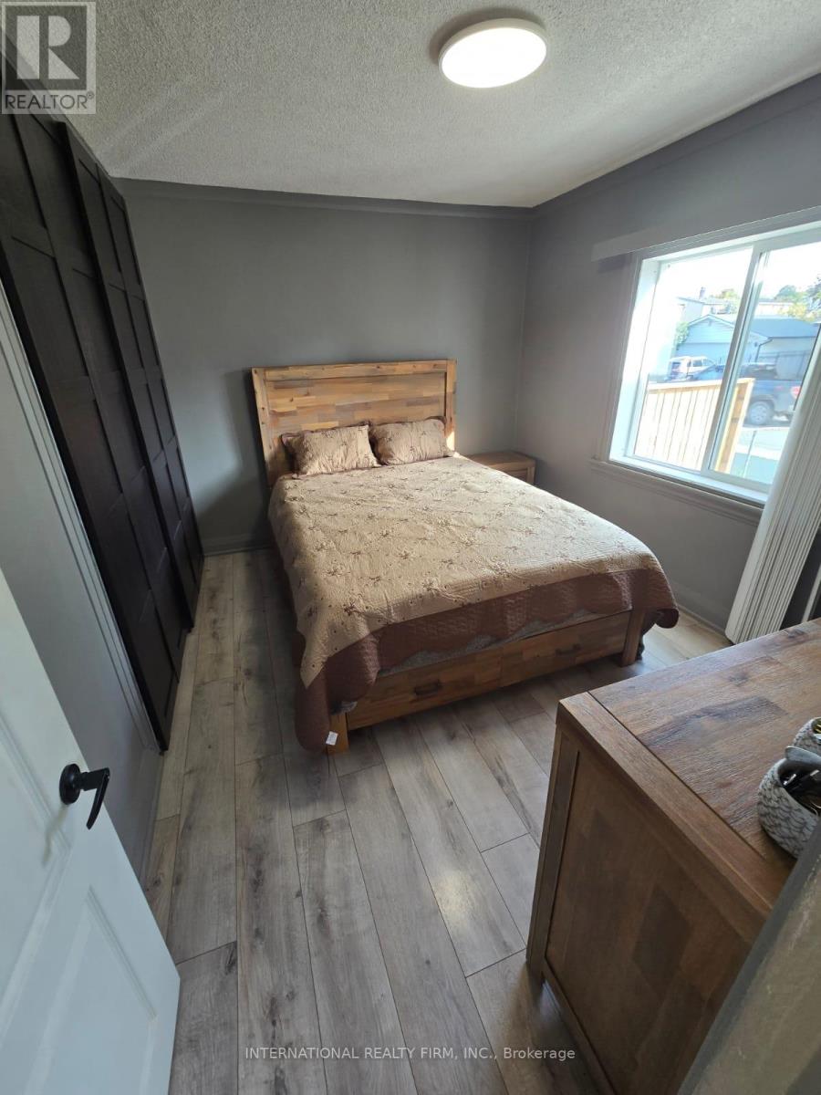 731 Knox Avenue, Hamilton, Ontario  L8H 6K7 - Photo 18 - X12506760